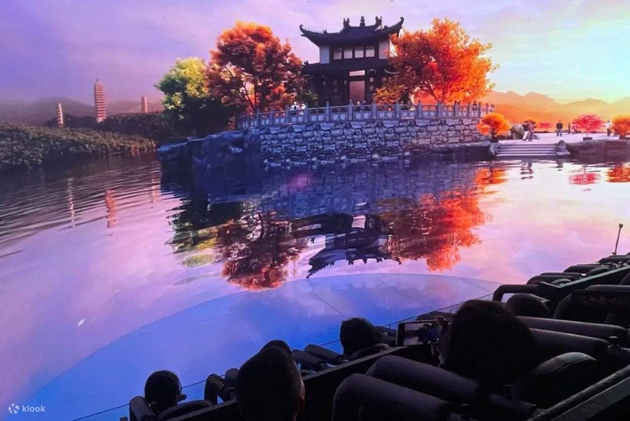 Chinese pavilions stand by the lake, reflecting the trees and ancient pagodas in the distant mountains under the sunset.